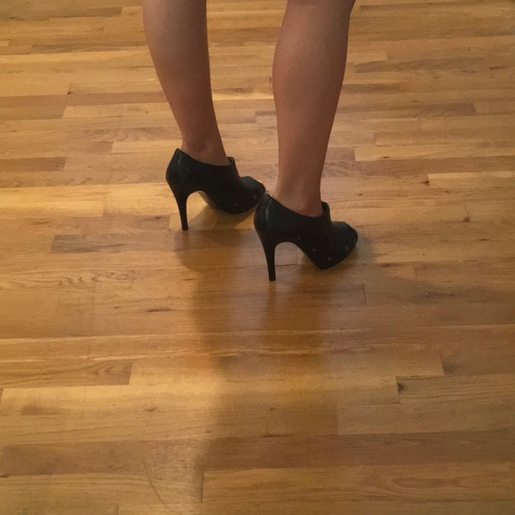 Diane Von Fursentberg Peep Toe Heels - Picture 6 of 6